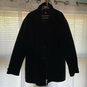 *Like New* Men’s Wool Coat (New)